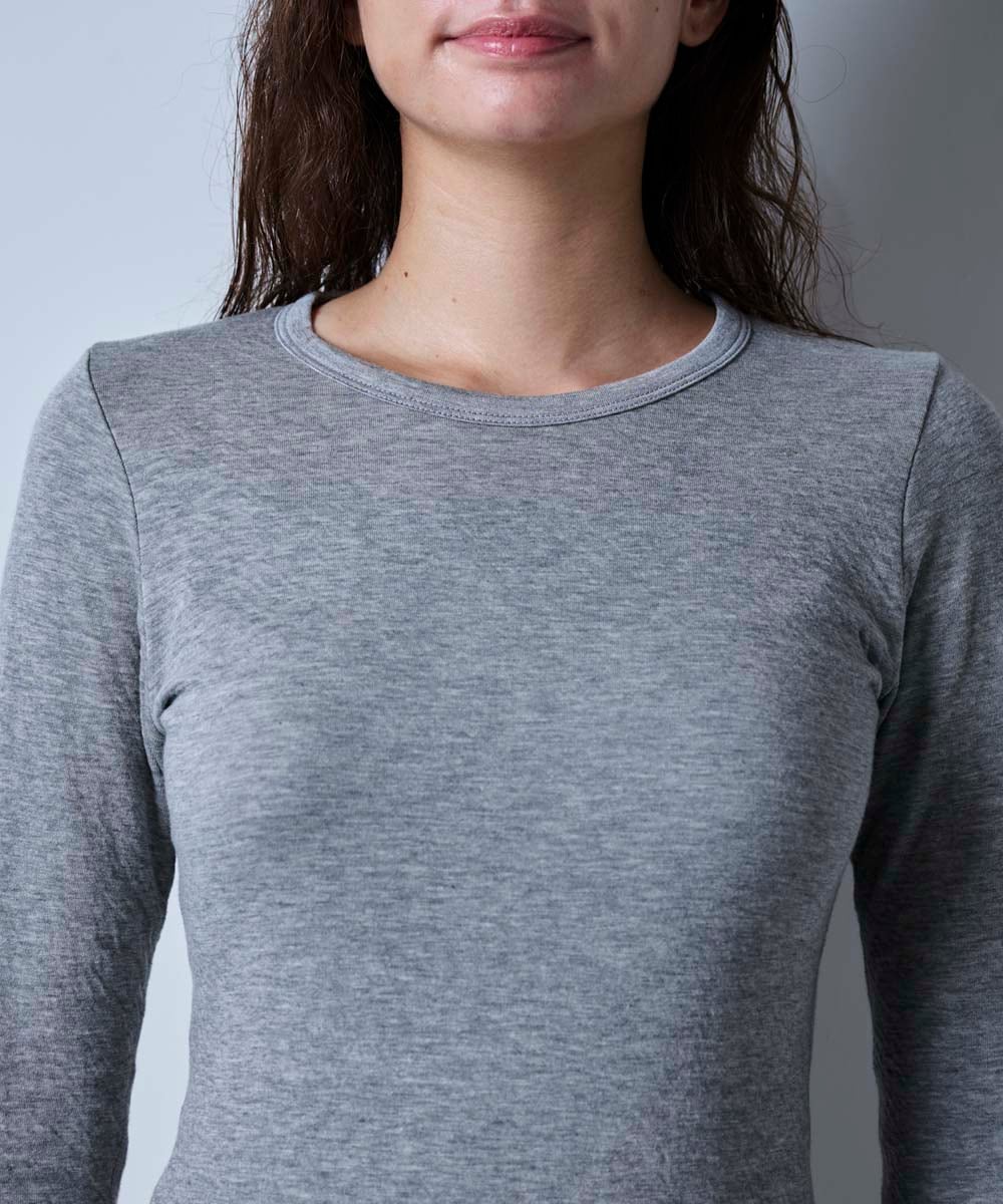 モイスト長袖Tシャツ【カシミヤ混接結】